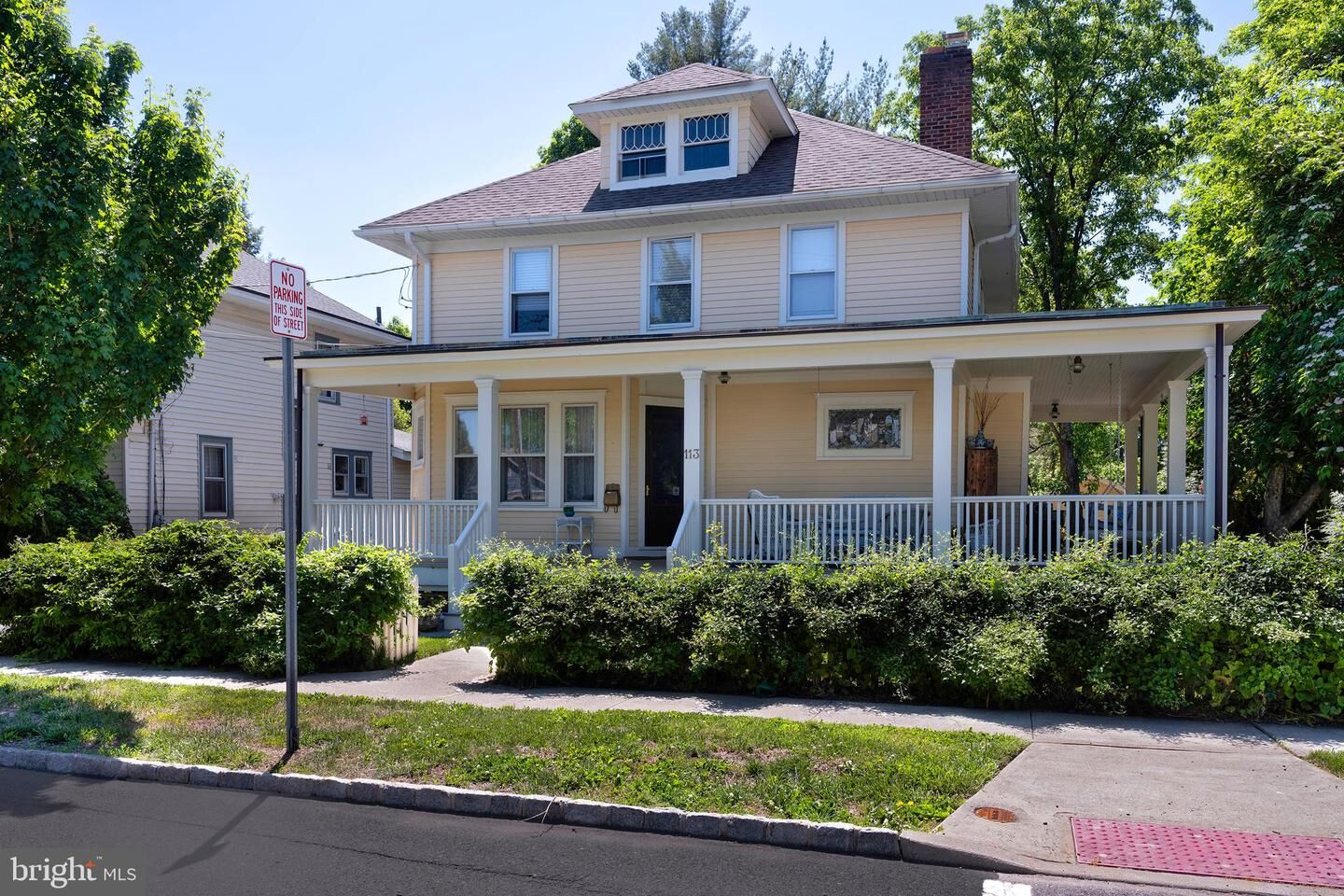 Property Photo:  113 W Prospect Street  NJ 08525 