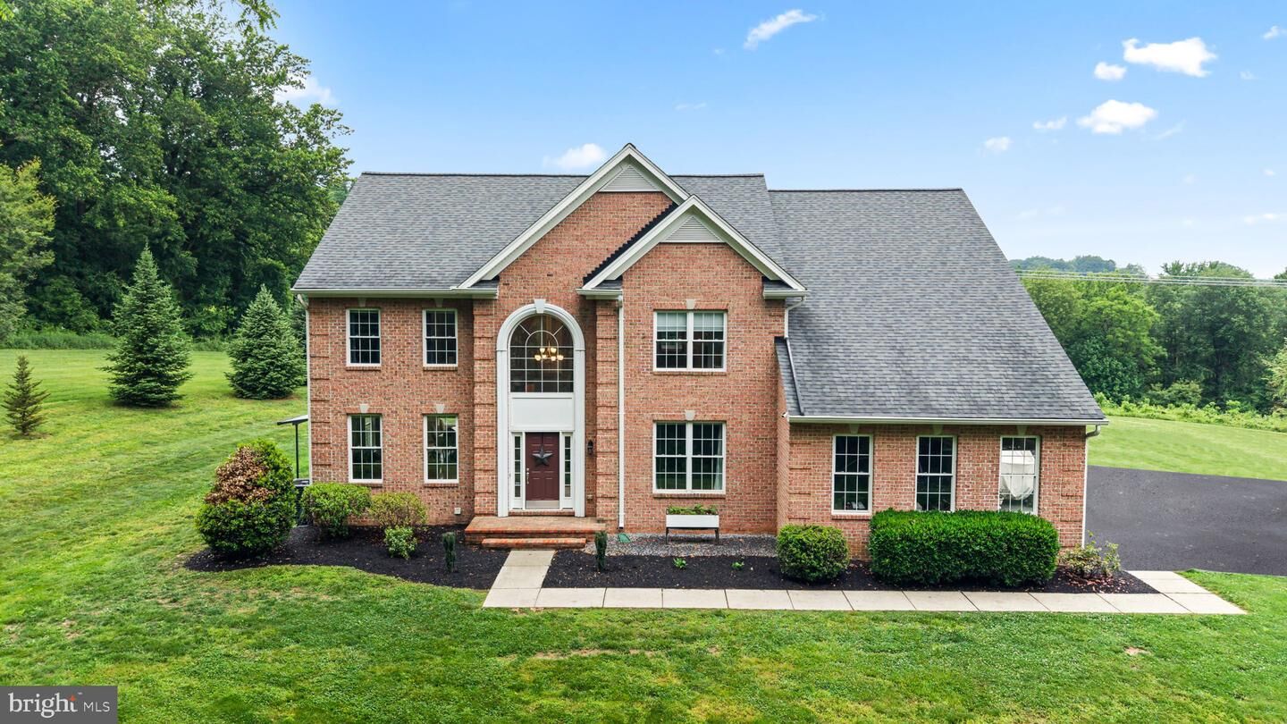 Property Photo:  1650 Village Green Drive  MD 21797 