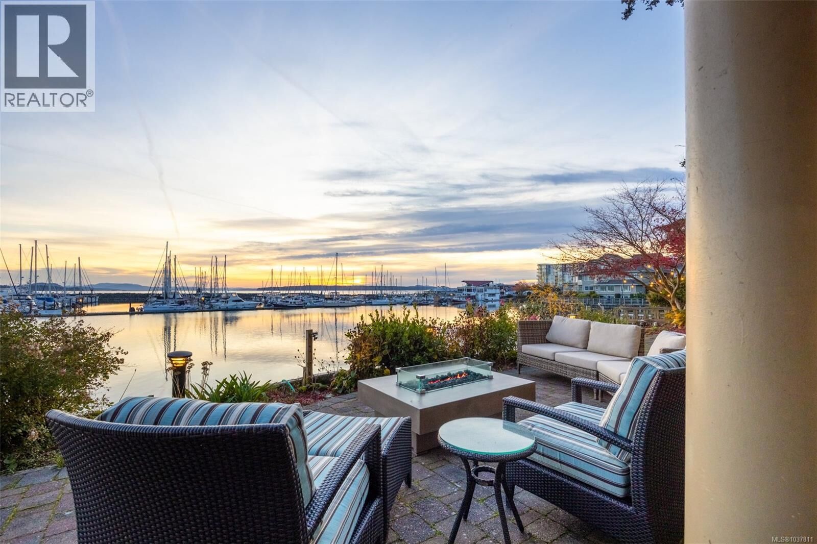 Property Photo:  9949 Third Street 101  BC V8L 3B1 