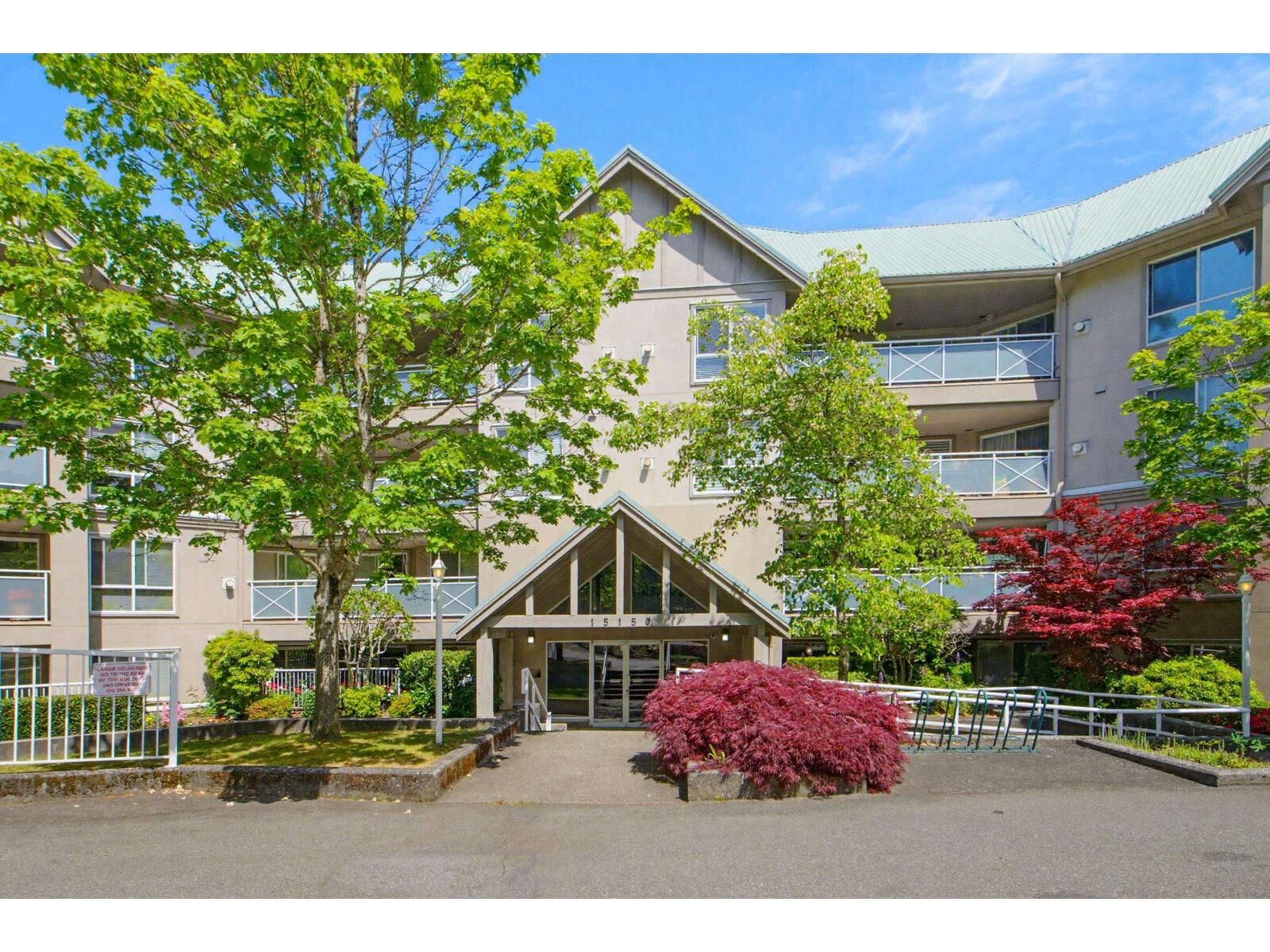 Property Photo:  15150 29A Avenue 305  BC V4P 3B1 