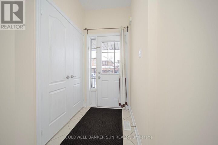 Property Photo:  146 Crystalview Crescent  ON L6P 2R8 