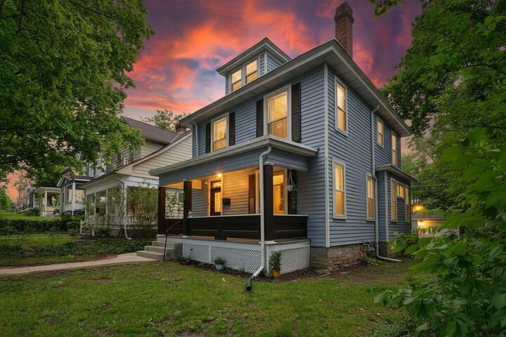 Property Photo: 207 E Oakland Avenue OH 43201
