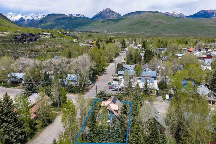 Property Photo: 104 Whiterock Avenue CO 81224