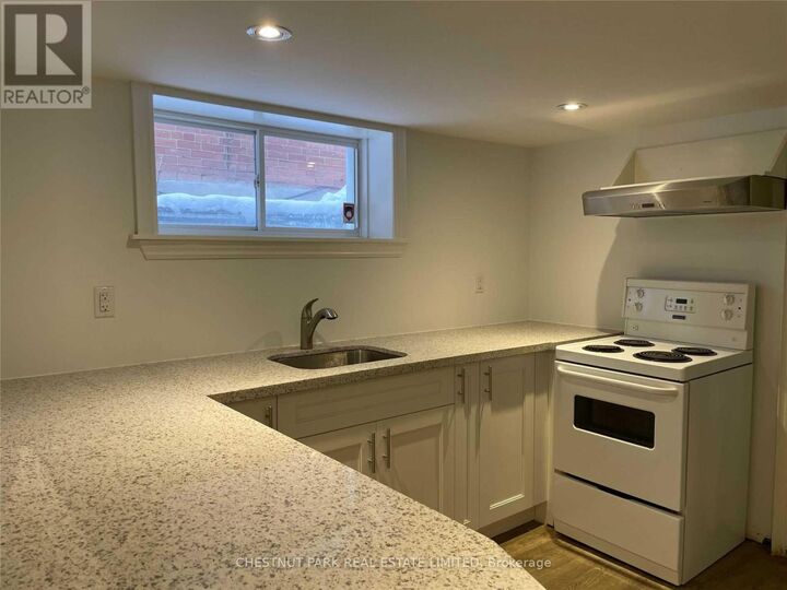 Property Photo:  24 Strathgowan Avenue Lower  ON M4N 1B9 
