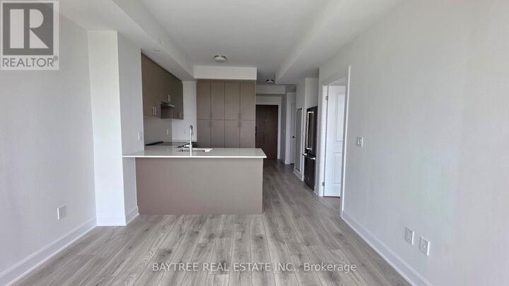 Property Photo:  3240 William Coltson Avenue 611  ON L6H 8C8 