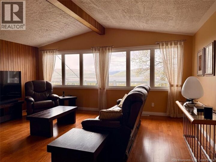 Property Photo: 31 Macbeath Court NB E3N 4G5