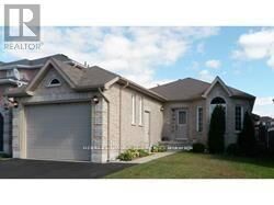 Property Photo:  126 Raymond Crescent  ON L4N 0V7 