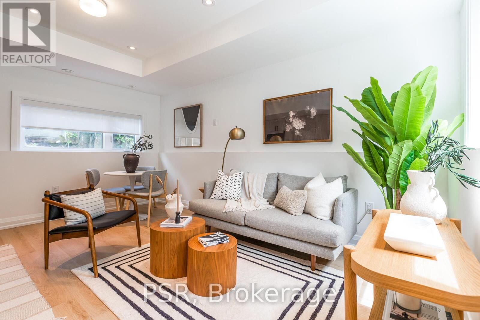 Property Photo:  218 Aileen Avenue  ON M6M 1G4 
