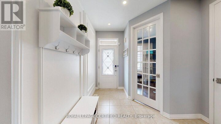 Property Photo:  367 English Mill Court  ON L9E 0A7 