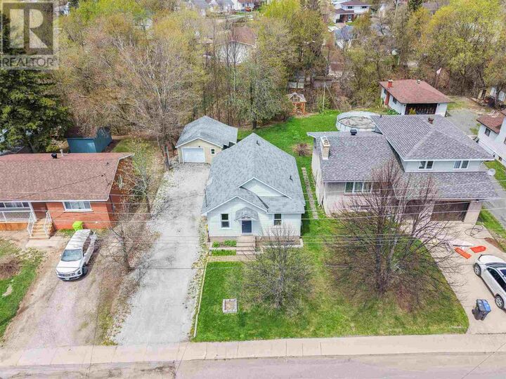 Property Photo:  59 Knox Ave  ON P6B 3X8 