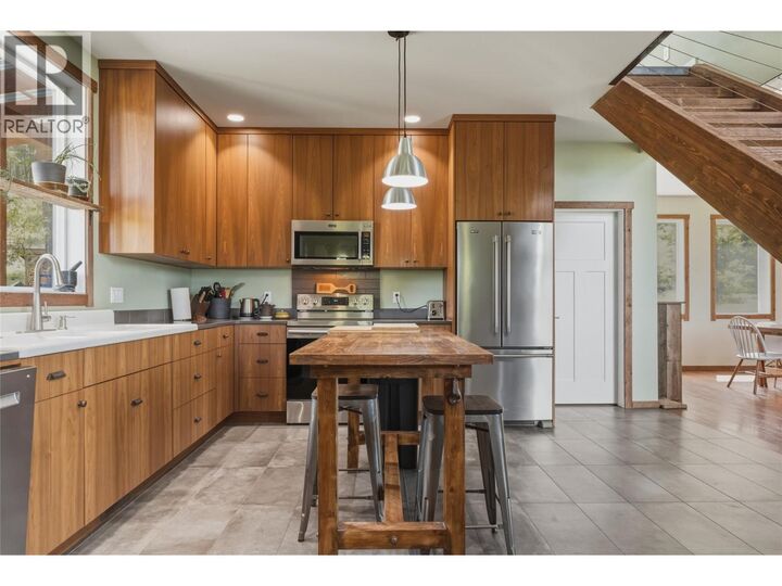 Property Photo: 4091 Boss Creek Road BC V1B 4G5