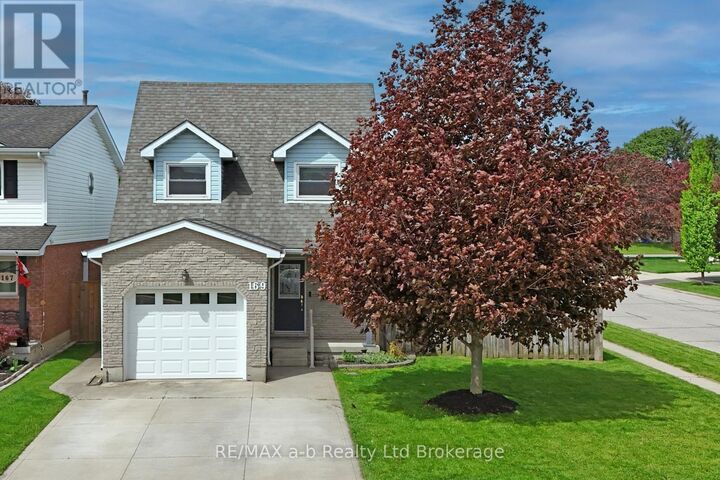 Property Photo:  169 Diefenbaker Drive  ON N4S 8V7 
