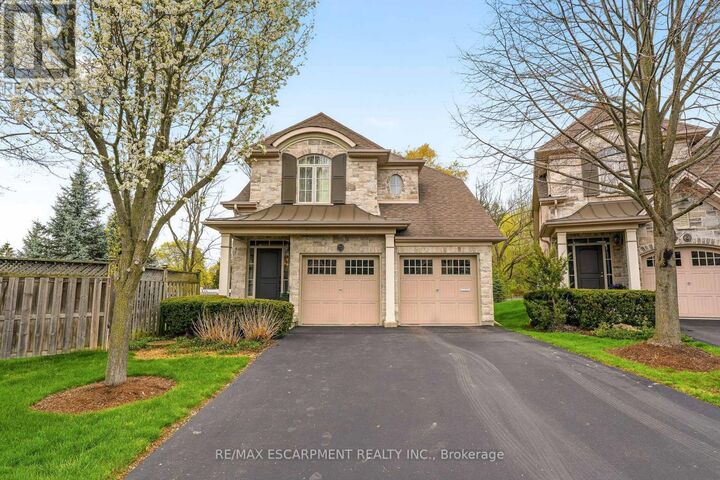 Property Photo: 72 McGrath Court ON L9H 0A5