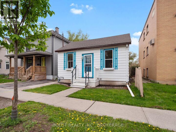 Property Photo:  78 Maple Street  ON L2R 2B2 