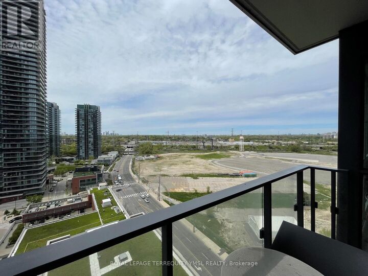 Property Photo: 2200 Lake Shore Boulevard West 1806 ON M8V 1A4