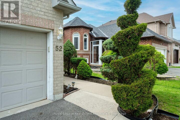 Property Photo:  52 Royal Orchard Drive  ON L6X 4M4 