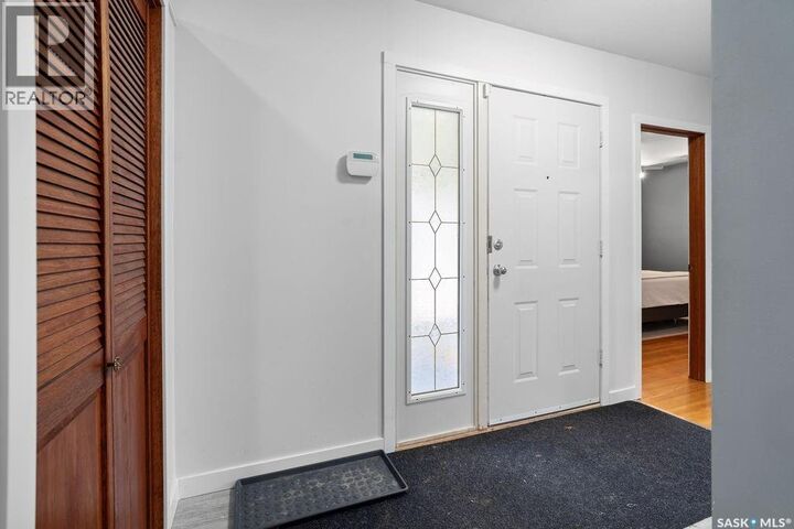 Property Photo: 72 Cardinal Crescent SK S4S 4Y5