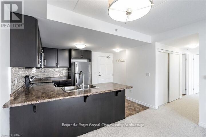 Property Photo:  67 Kingsbury Square 303  ON N1L 0L3 