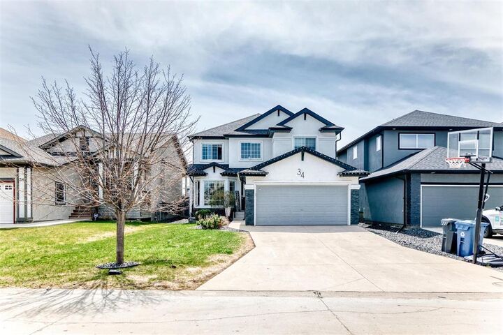 Property Photo: 34 Moonbeam Way MB R3X 0E1
