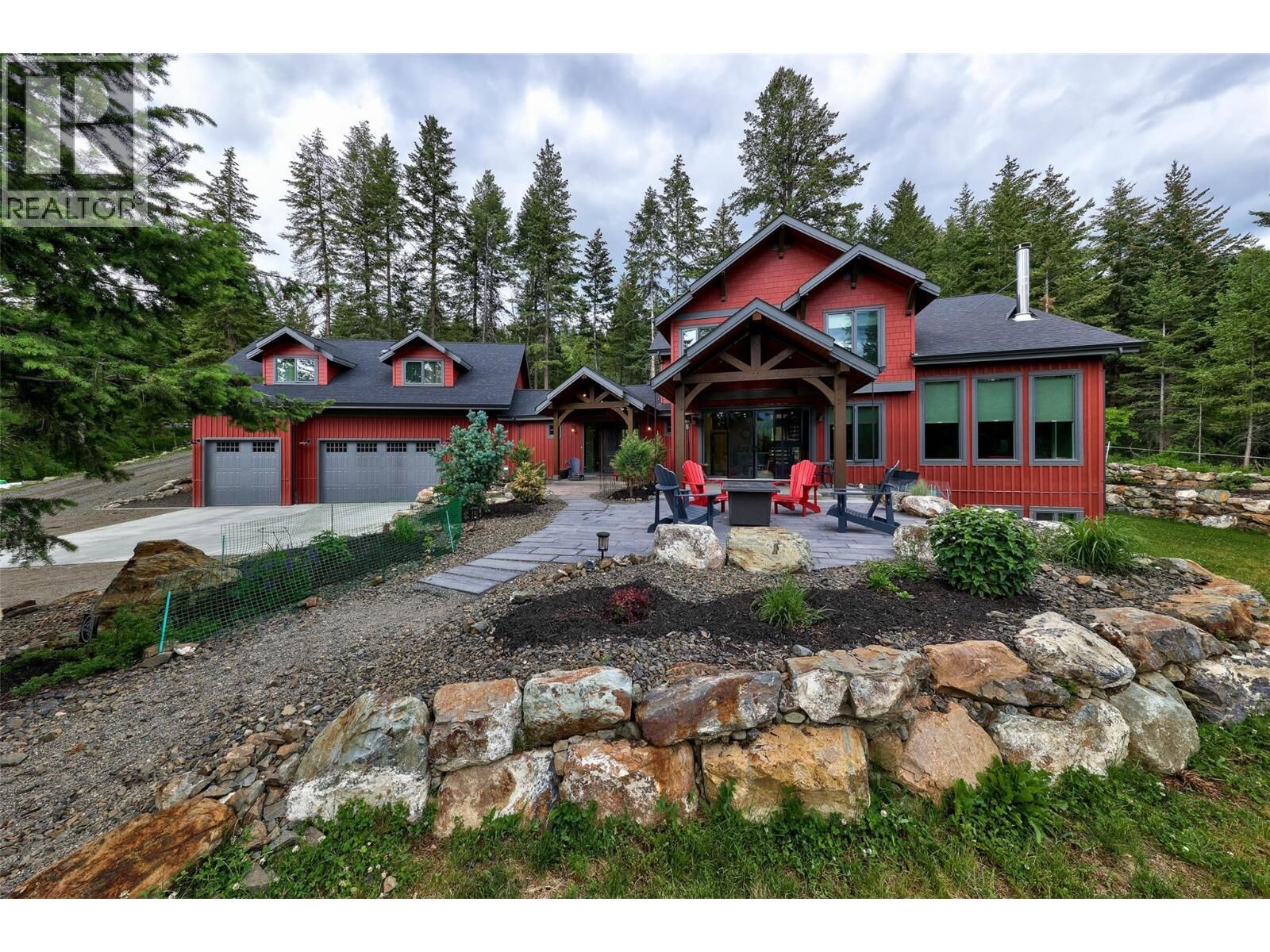 Photo de la propriété: 6560 Fawnhill Road BC V0E 1Z0