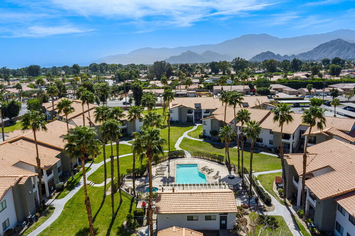 Property Photo:  78650 Avenue 42 906  CA 92203 