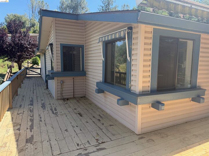 Property Photo: 22700 Hidden Hollow Dr CA 95321