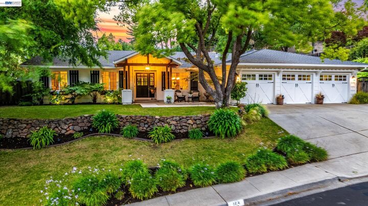 Property Photo: 184 Lowell Dr CA 94526