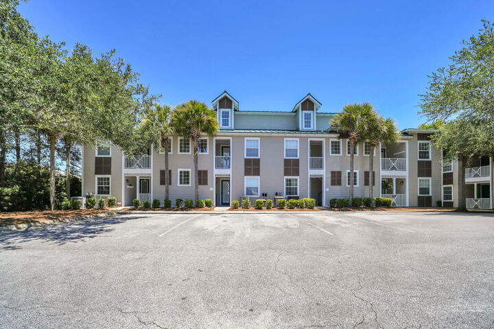 Property Photo:  117 Village Boulevard # 711  FL 32459 