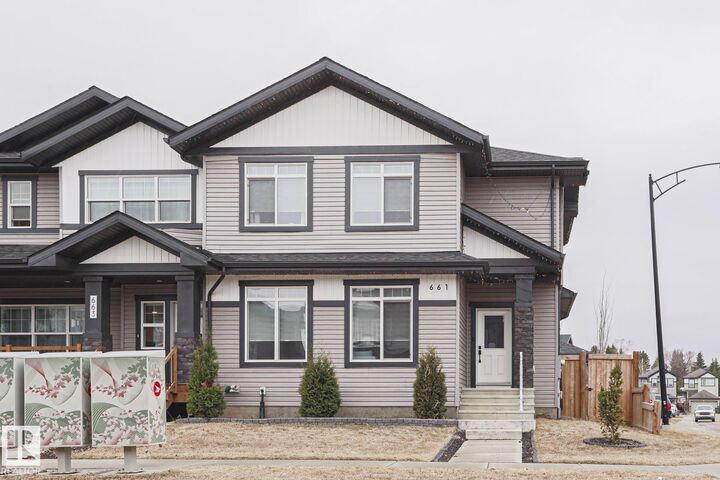 Property Photo:  661 Lewis Greens Drive NW  AB T5T 7G3 