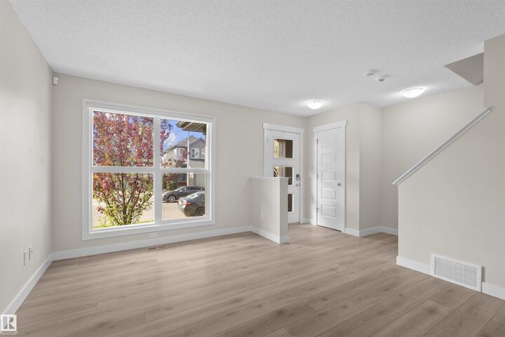 Property Photo: 22546 96 Avenue NW AB T5T 7K4