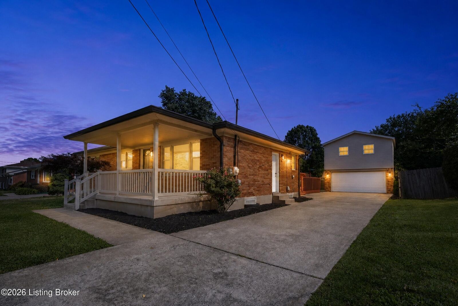 Property Photo:  6021 Princess Way  KY 40219 