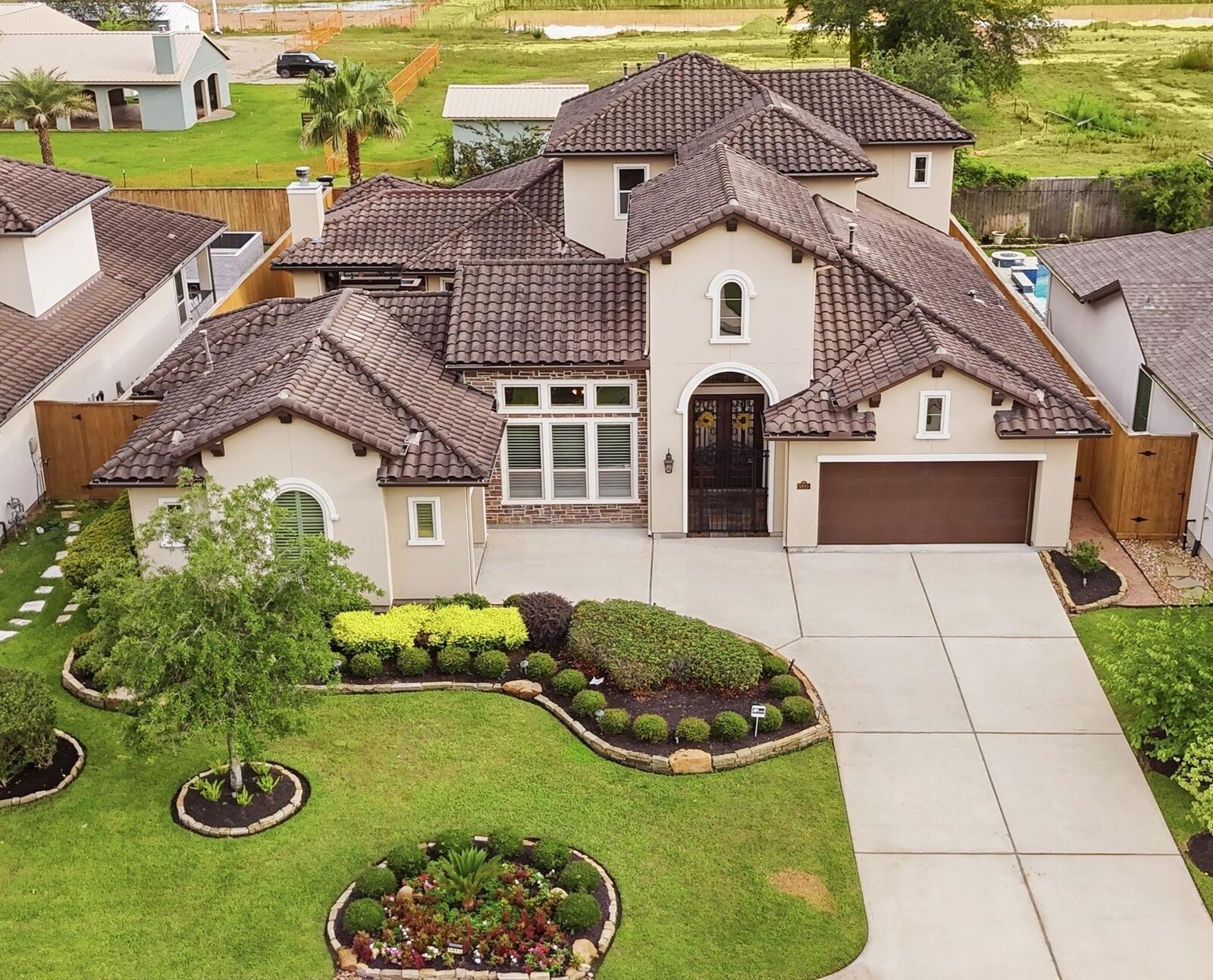 Property Photo: 5815 Stratton Woods Drive TX 77389
