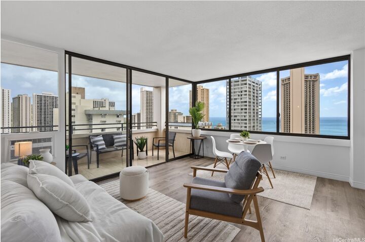 Property Photo:  2410 Cleghorn Street 2503  HI 96815 