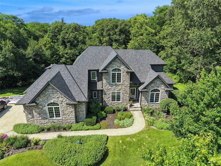 Property Photo: 11576 NW Timberbrooke Lane IA 50111