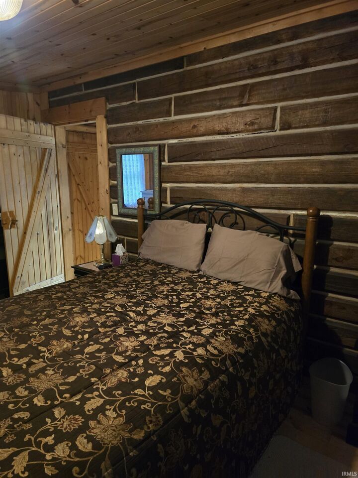 Property Photo: 3471 N Shamrock Lane IN 47513