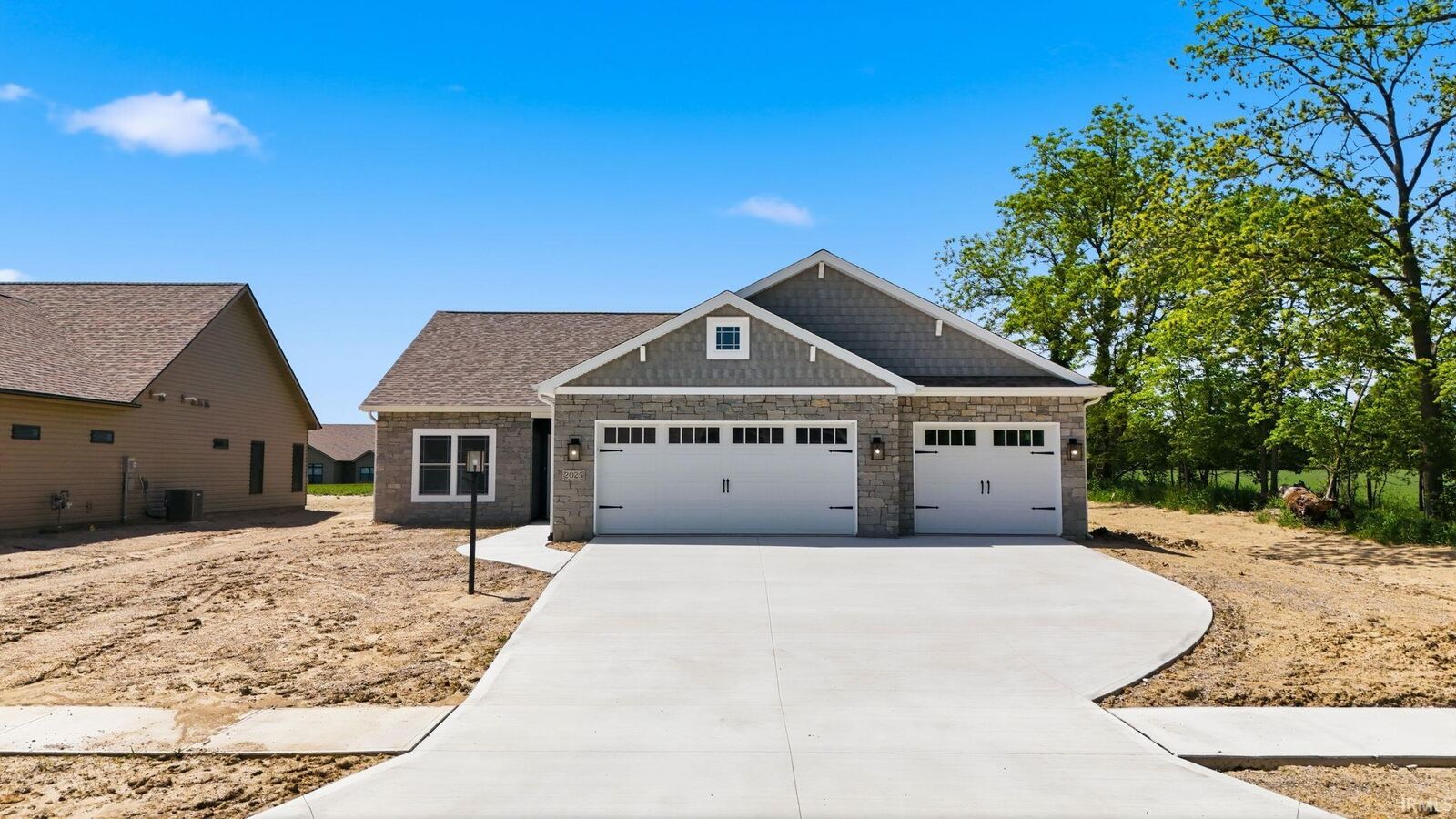 Property Photo:  2025 Approach Drive  IN 46706-0020 