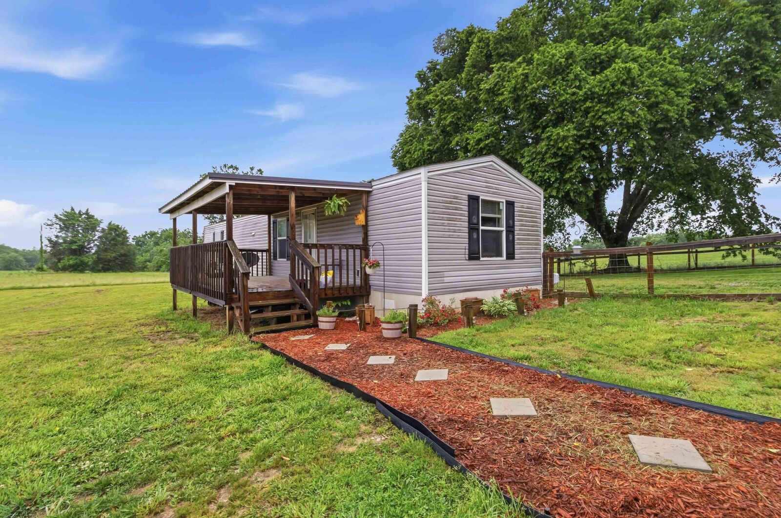 Property Photo:  315 Warner Road  KY 42544 