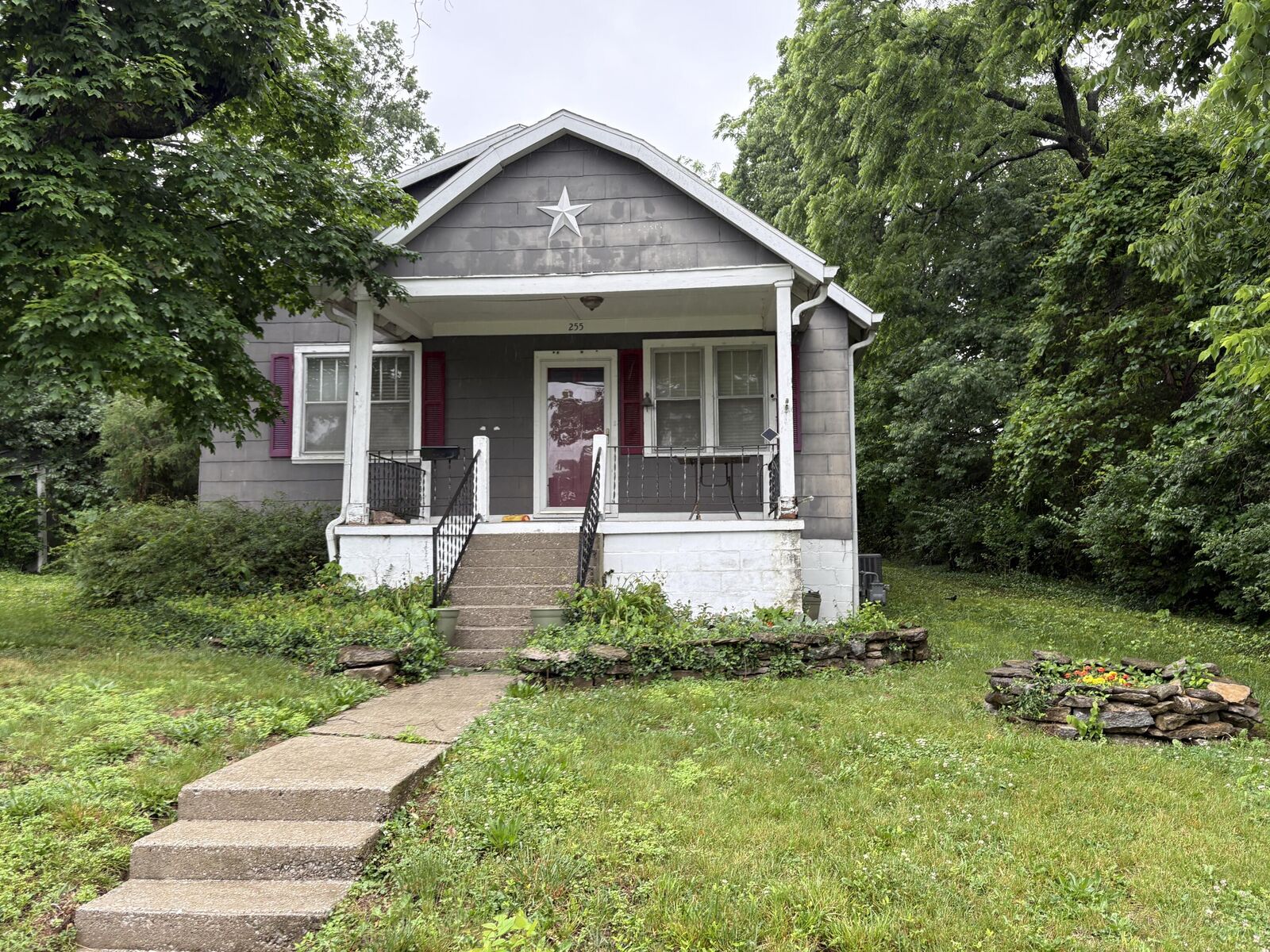 Property Photo: 255 McKenzie Avenue KY 40601