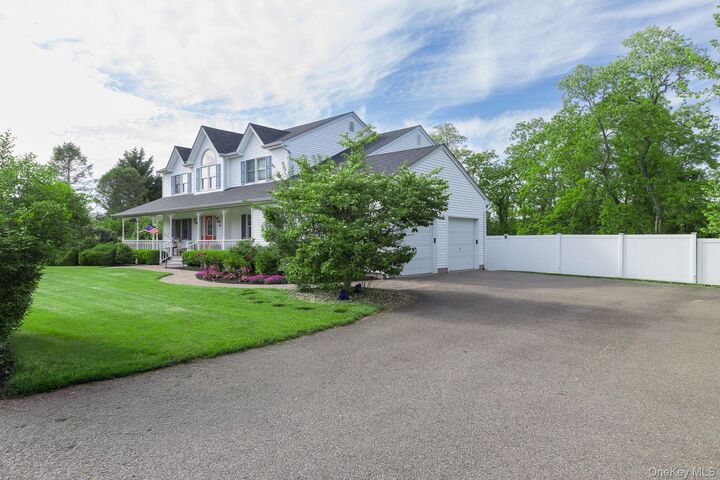 Property Photo: 506 Twomey Avenue NY 11933
