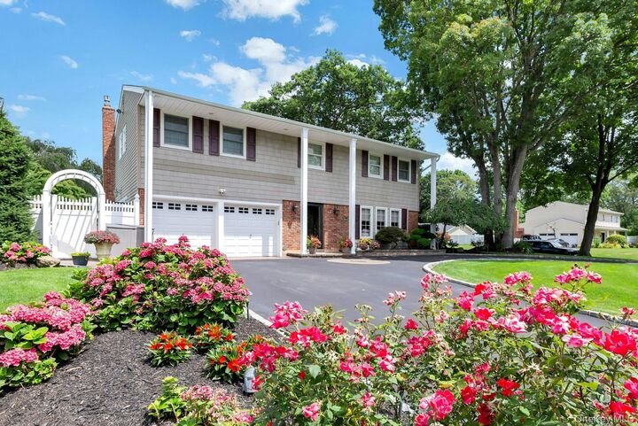 Property Photo:  23 Gaynor Avenue  NY 11767 