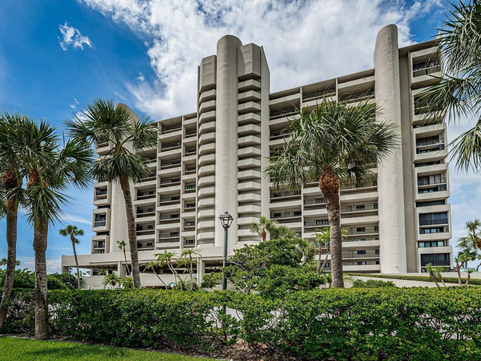Property Photo:  1290 Gulf Boulevard 2003  FL 33767 