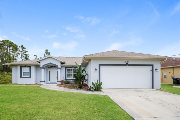Property Photo:  4181 Mermell Circle  FL 34291 