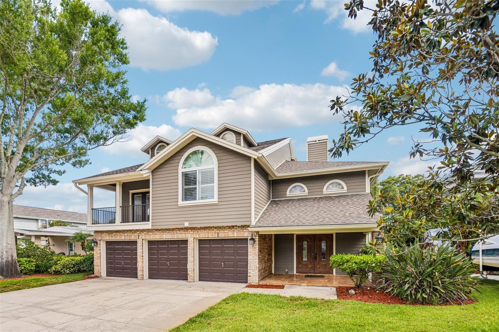 Property Photo: 3157 N Canal Drive FL 34684