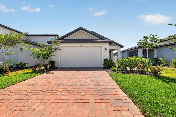 Property Photo:  2281 Mystic Maze Lane  FL 34715 
