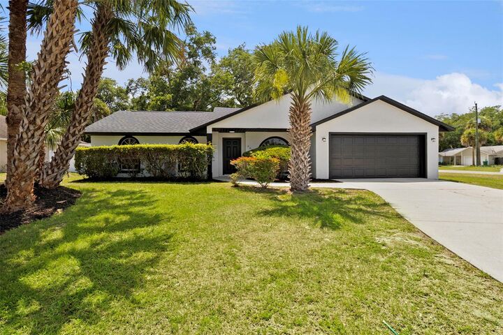 Property Photo:  6990 Camden Avenue  FL 32927 