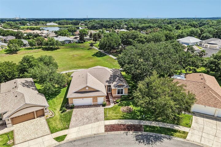 Property Photo: 3538 Mulberry Grove Loop FL 34748