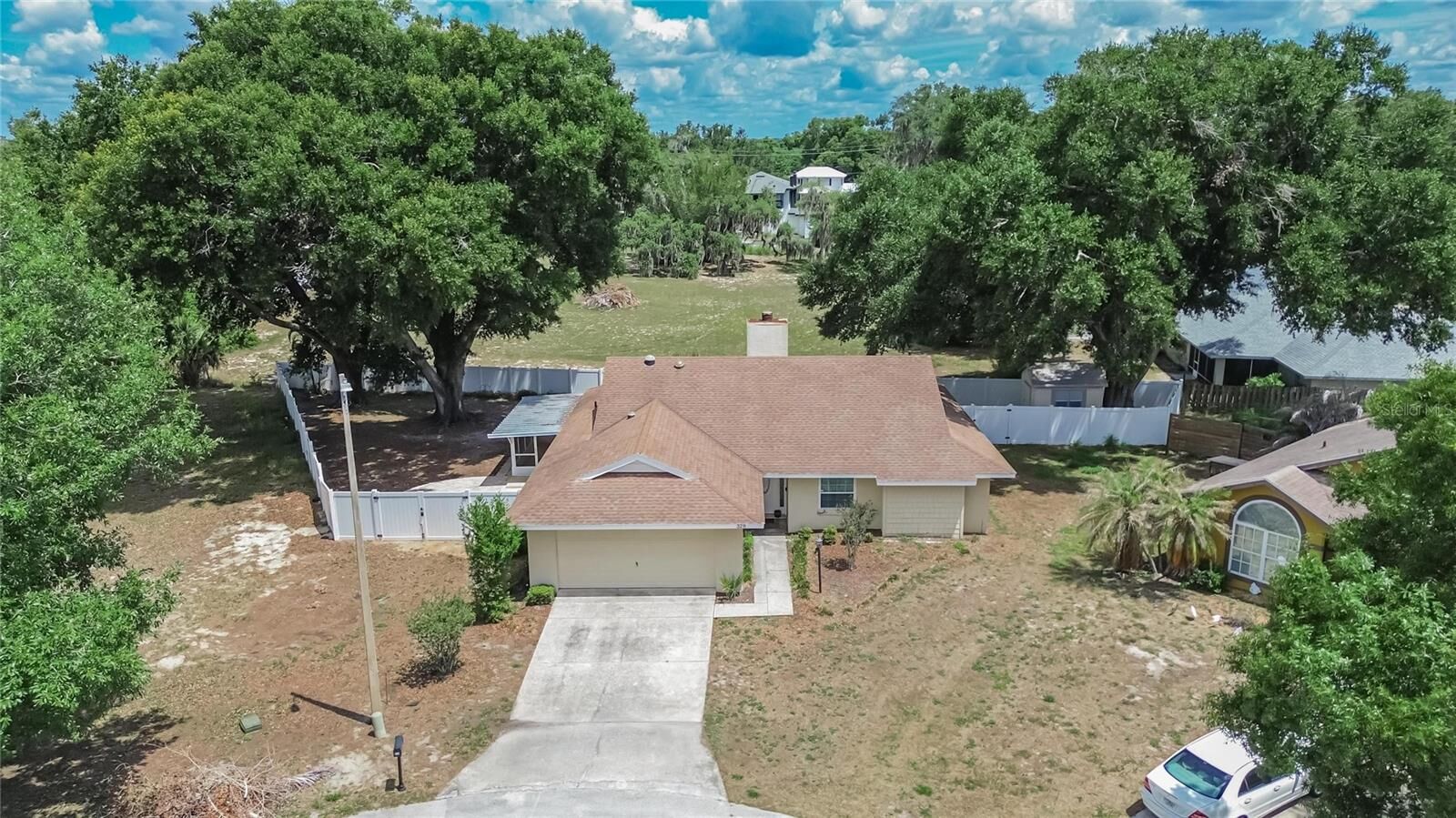 Property Photo:  328 Vail Drive  FL 33884 