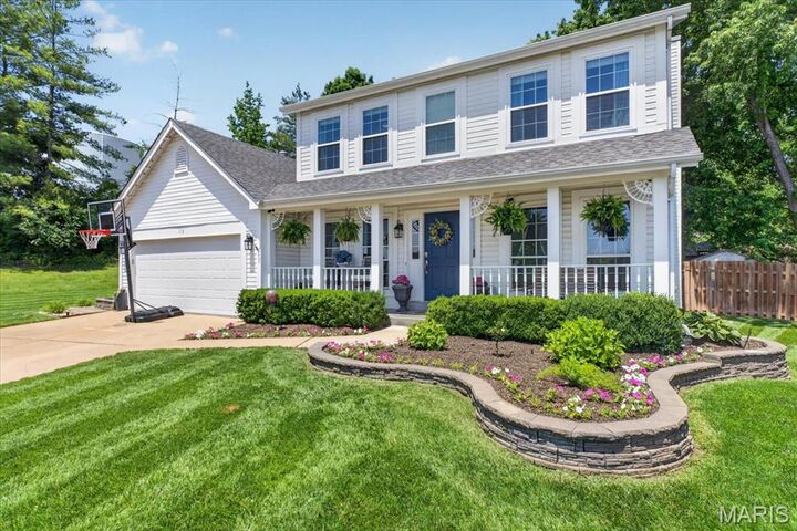 Property Photo:  172 Rockwood Place Court  MO 63025 