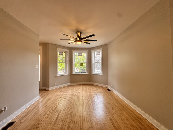 Property Photo: 2430 S 57th Avenue IL 60804
