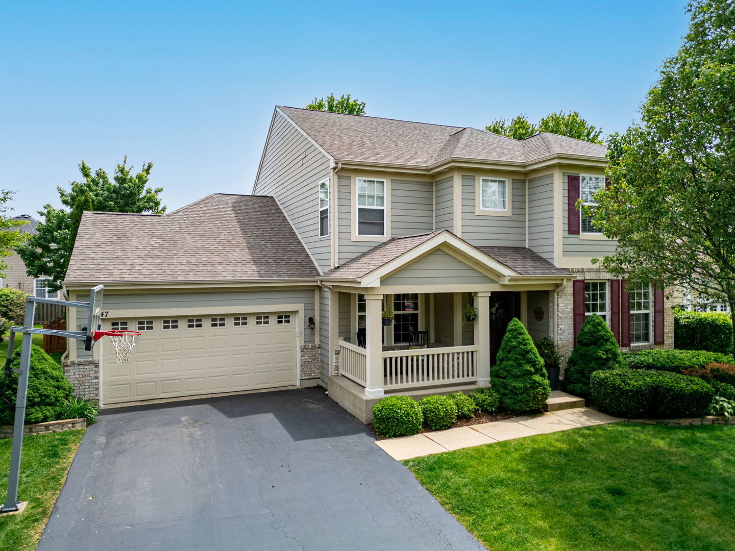 Property Photo: 247 Pawtucket Avenue IL 60124